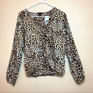 NWT Cheetah & Gold Detail Long Blouse, Size M